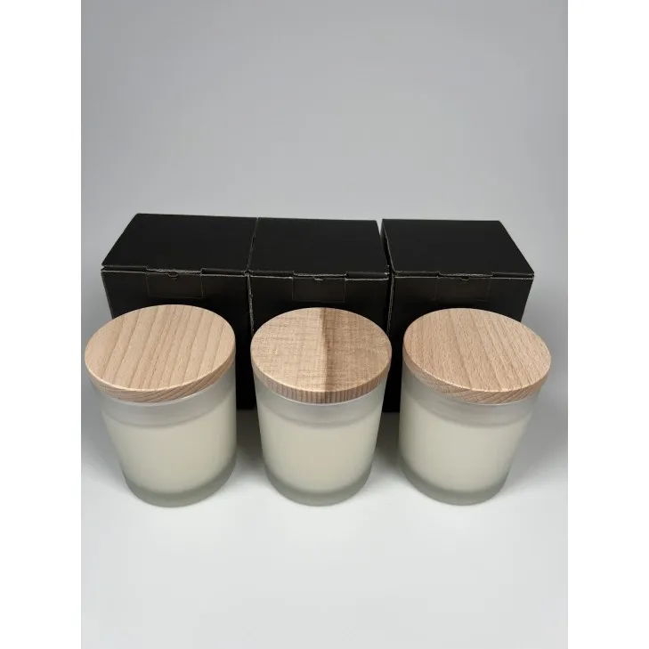 Świeca sojowa zapachowa w szkle biały szron - bawełniany knot 245 ml